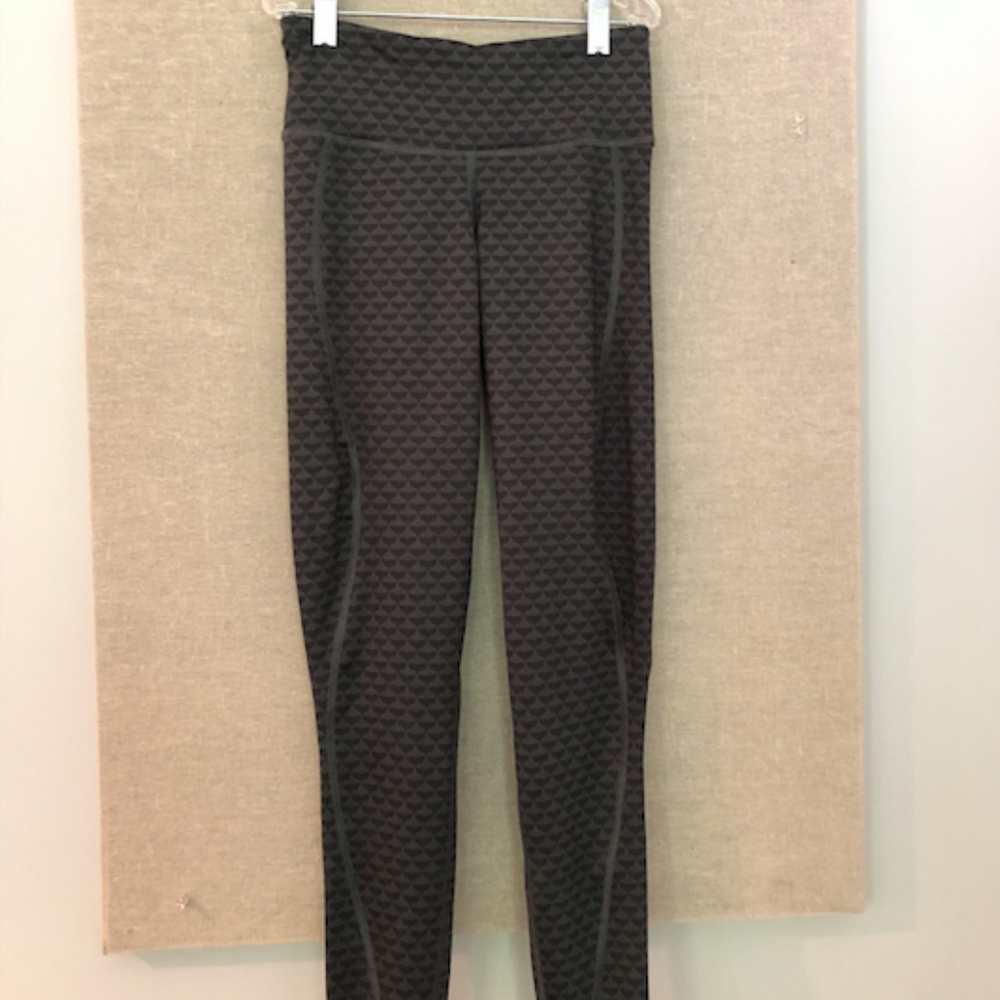 Vineyard Vines Performance Leggings